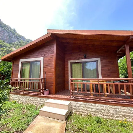 2 Hotel Çıralı